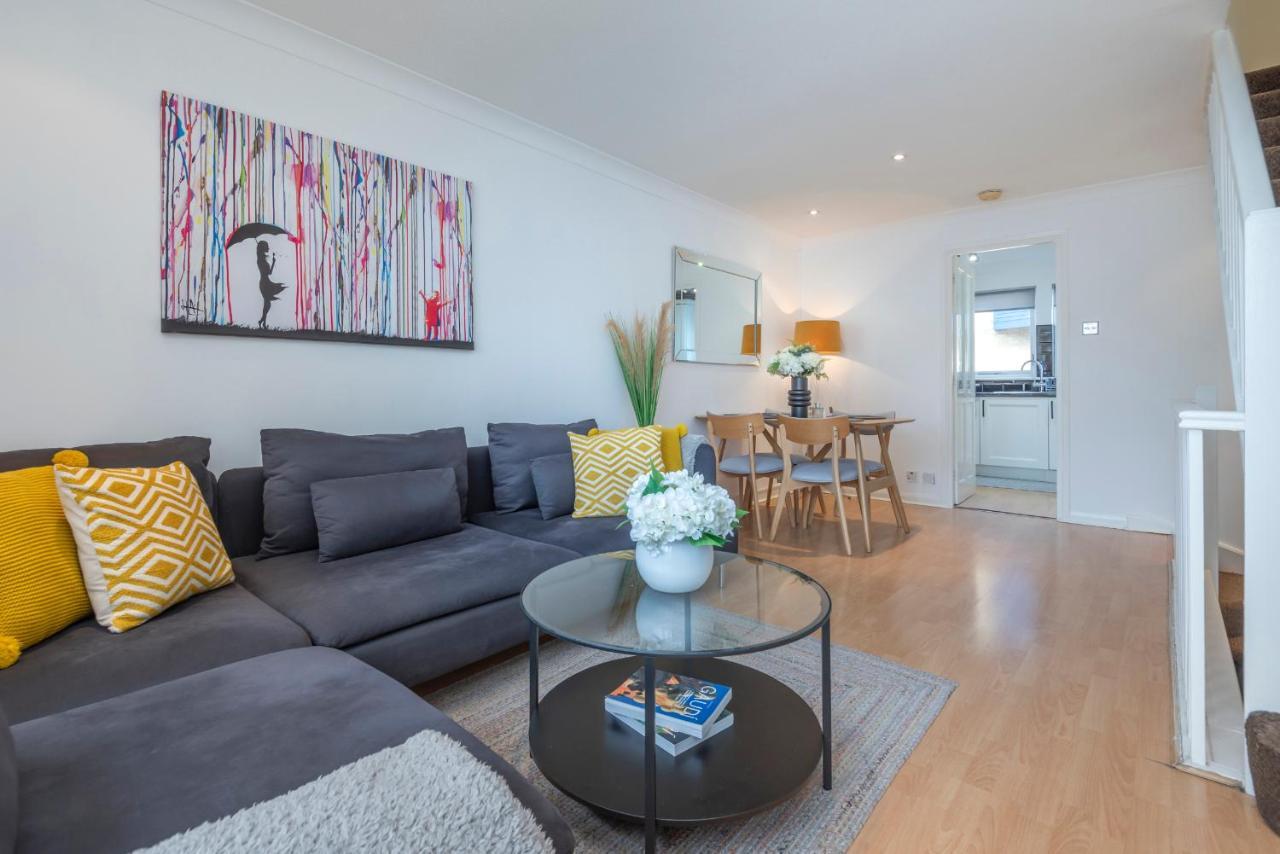דירות 2 Bed Town House With Garden In Hackney, לונדון מראה חיצוני תמונה