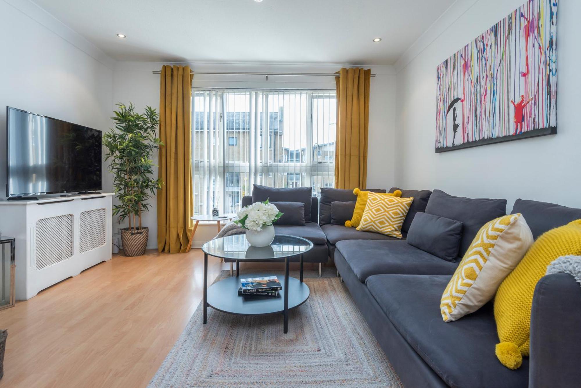 דירות 2 Bed Town House With Garden In Hackney, לונדון מראה חיצוני תמונה