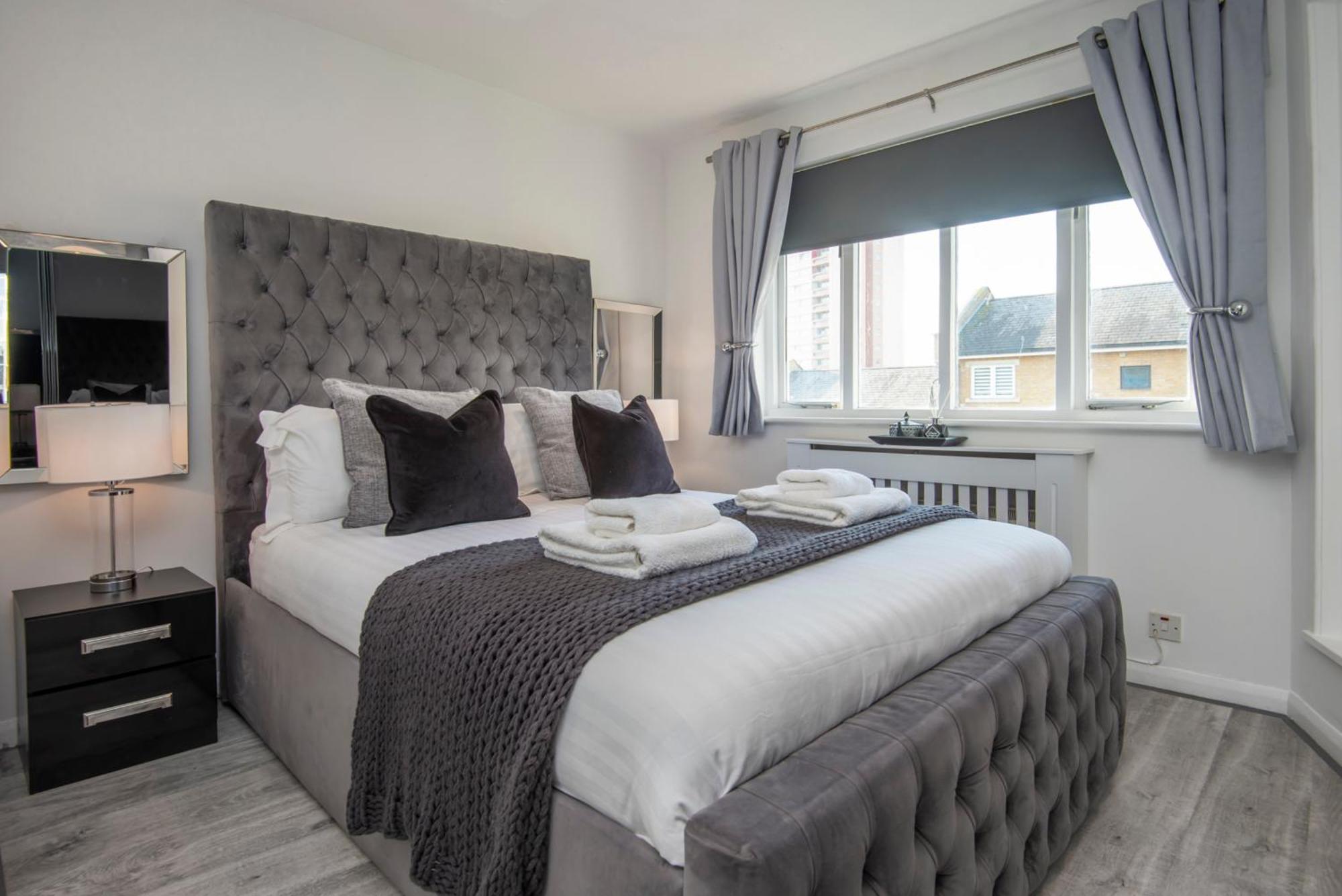 דירות 2 Bed Town House With Garden In Hackney, לונדון מראה חיצוני תמונה