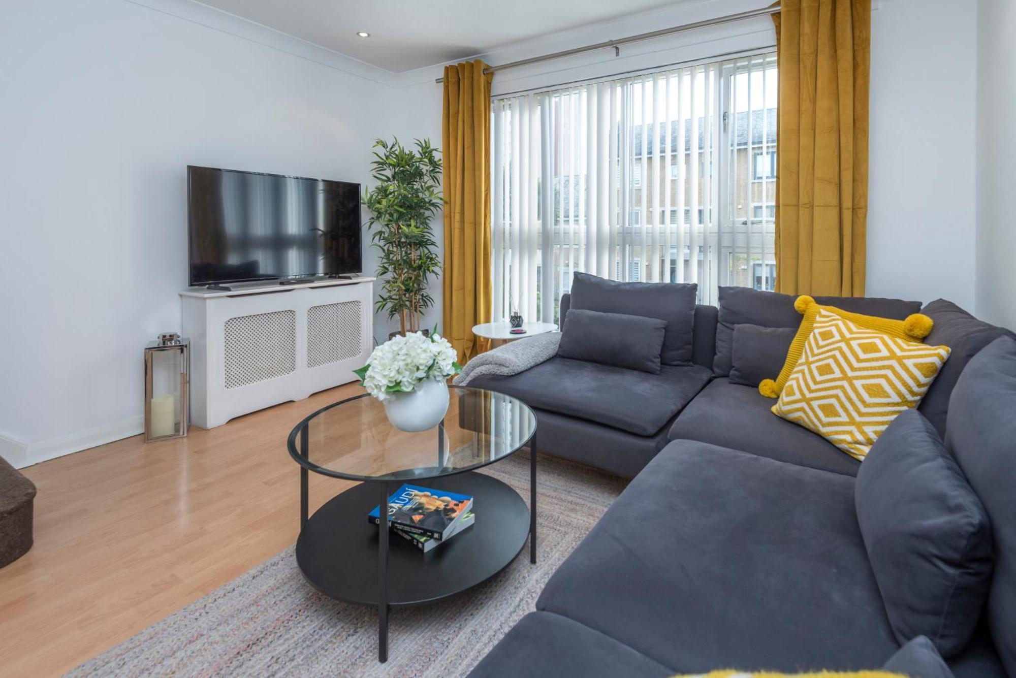 דירות 2 Bed Town House With Garden In Hackney, לונדון מראה חיצוני תמונה